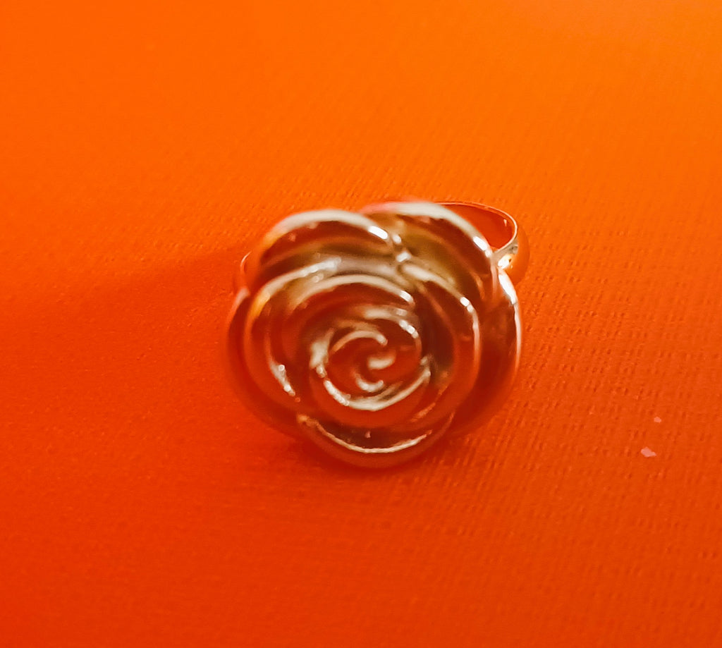 Anel Talismã 'Rosa Solar' em Aço Inoxidável – Beleza, Força e Frequência  432 Hz