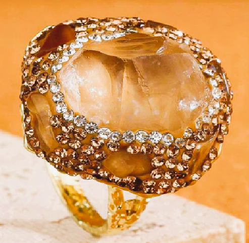 Anel Ajustável "Deusa Gaia" – Pedra Natural Bruta