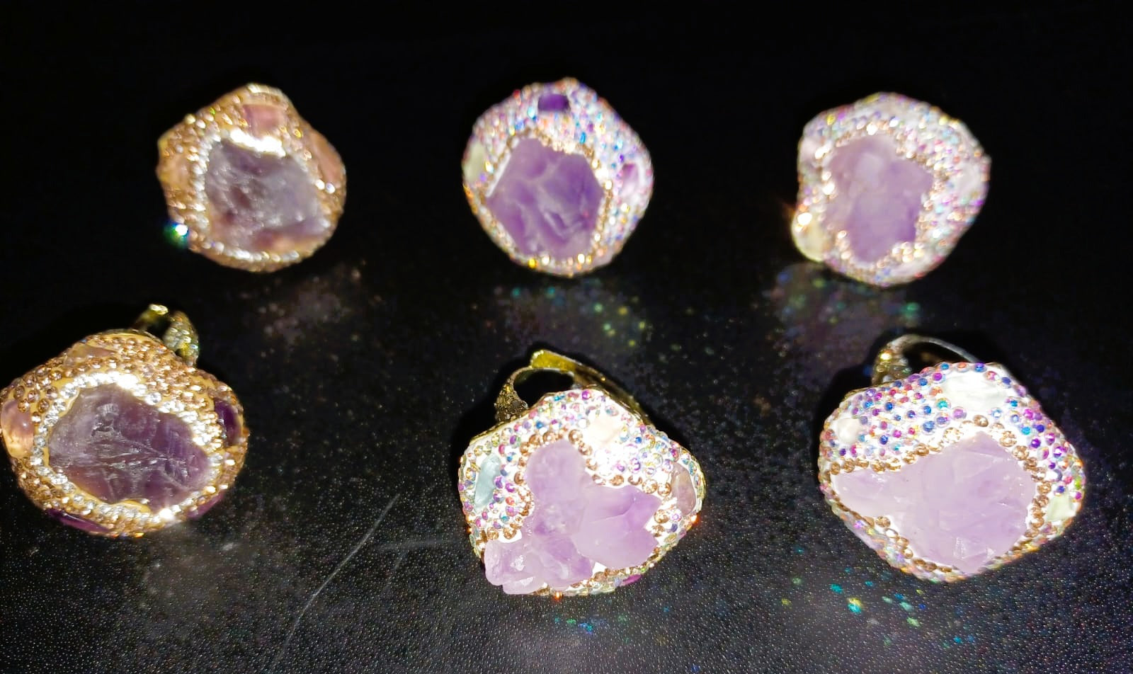 Anel Ajustável "Deusa Gaia" – Pedra Natural Bruta