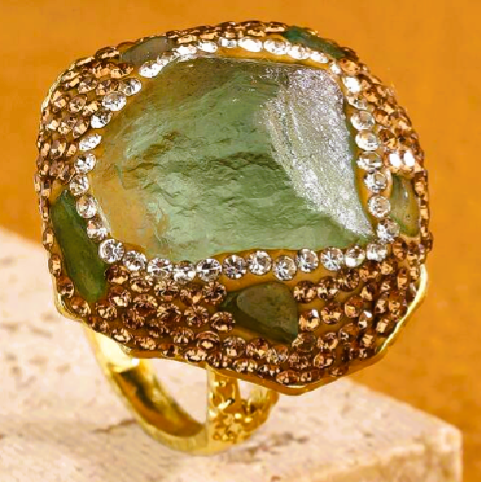 Anel Ajustável "Deusa Gaia" – Pedra Natural Bruta