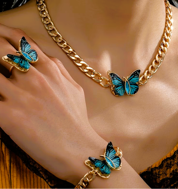 Conjunto 'Metamorfose de Luz' 3 Peças | Colar, Pulseira & Anel de Borboleta (Banhado a Ouro 14K)