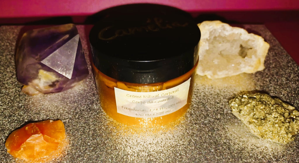 Creme Ritual Corporal 'Corpo da Guardiã' – Firmeza e Honra | Coleção Camélia Renascida (174 a 528 Hz)