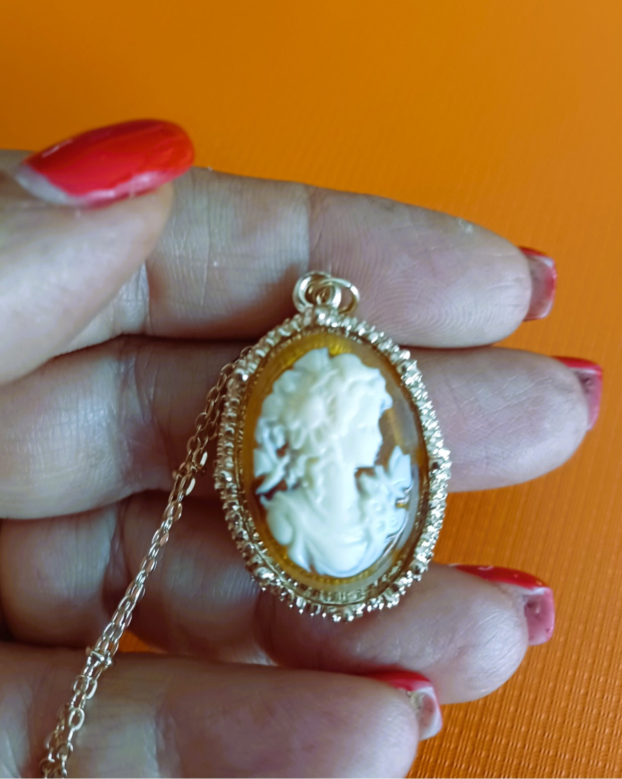 Colar Vintage 'Segredo de Camafeu' | Sagrado Feminino & Ancestralidade
