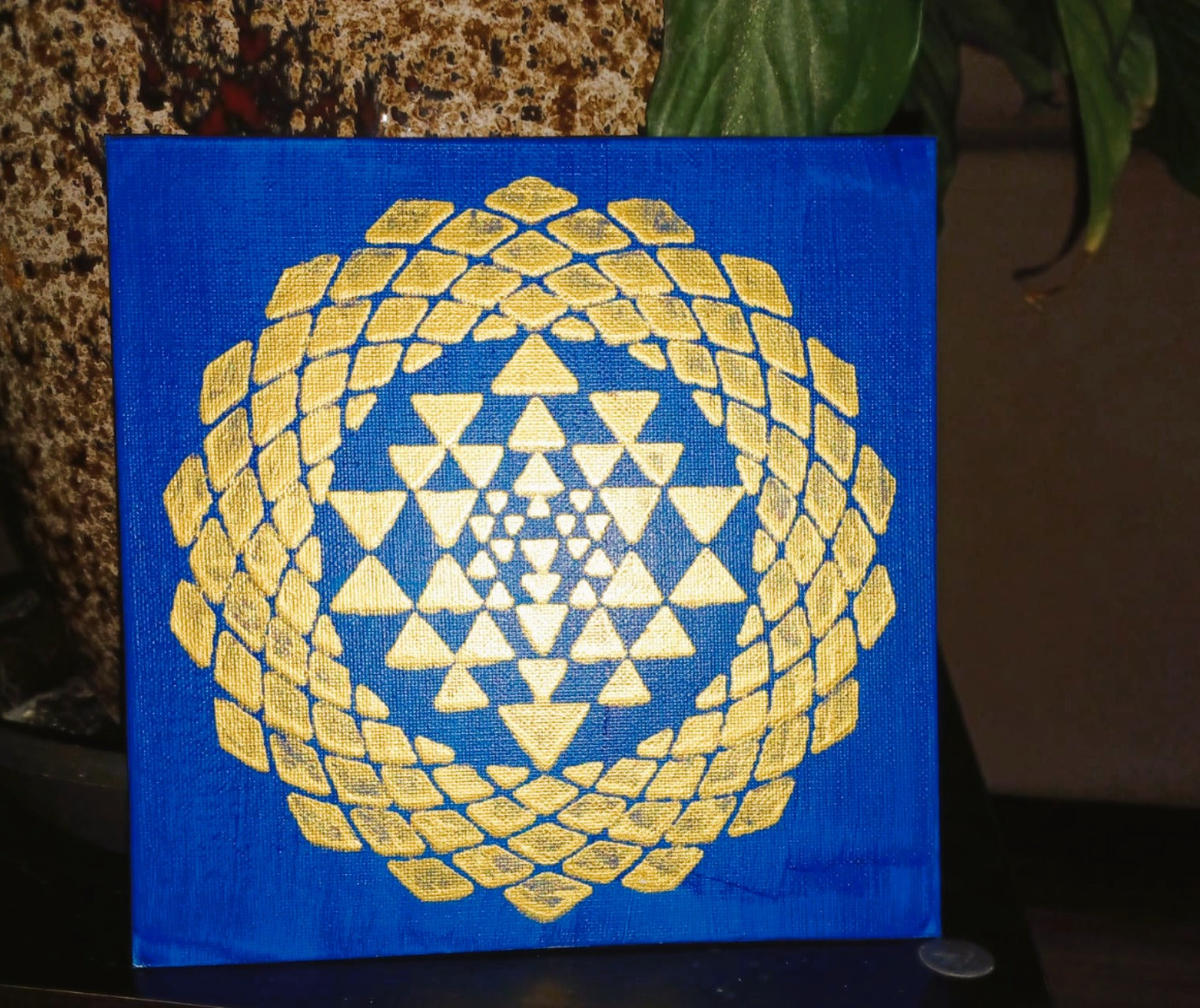 Mini Tela Vibracional 'Portal Sri Yantra' – Abundância e Criação | Oráculos de Luz (528 Hz)